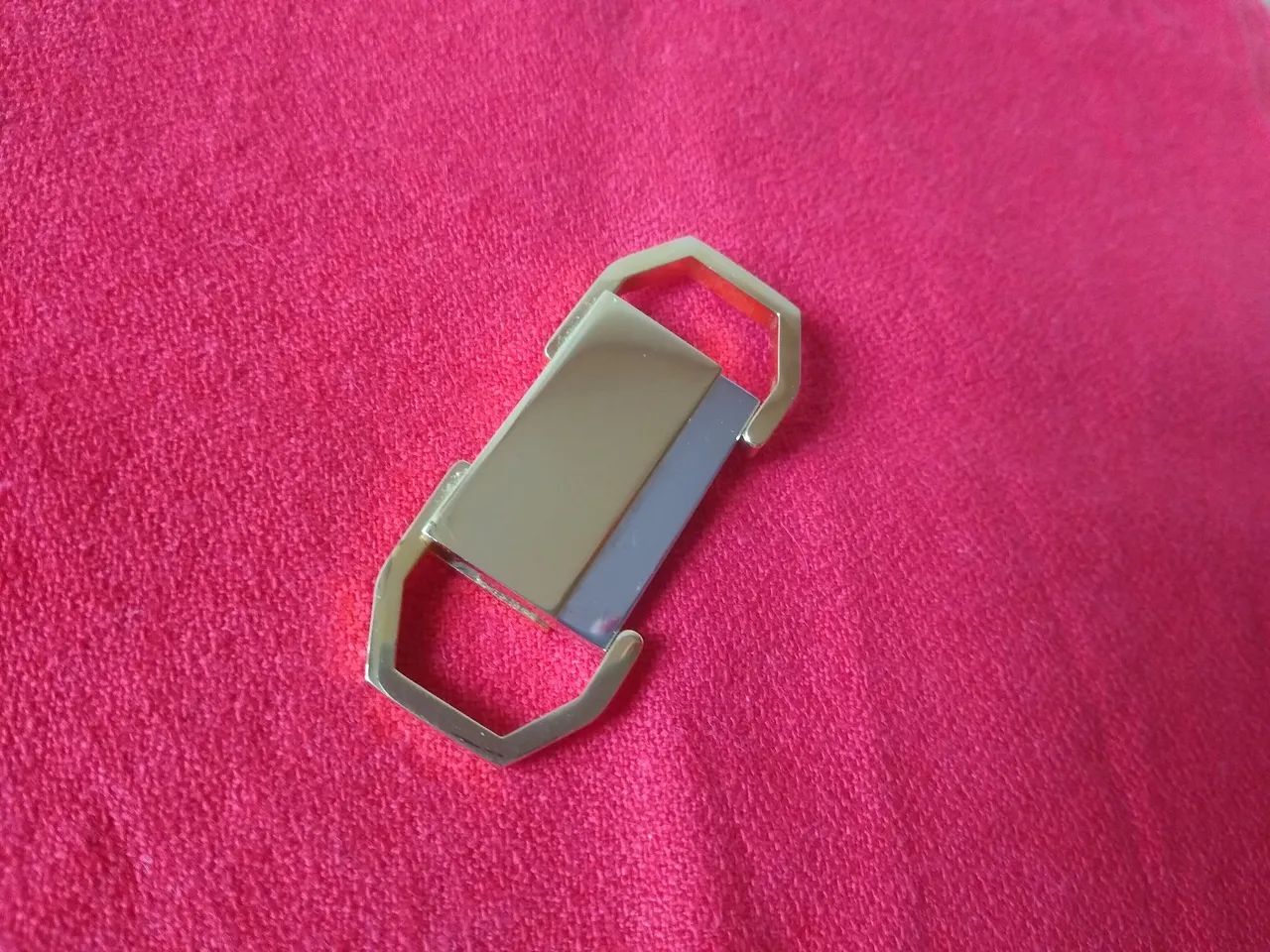 CHIC KEYCHAIN468226411384678403