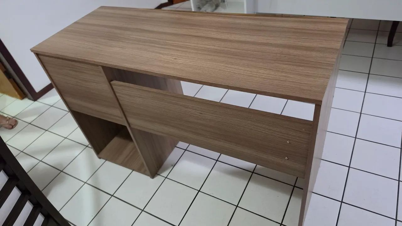 Escrivaninha com 02 gavetas - Foto 2