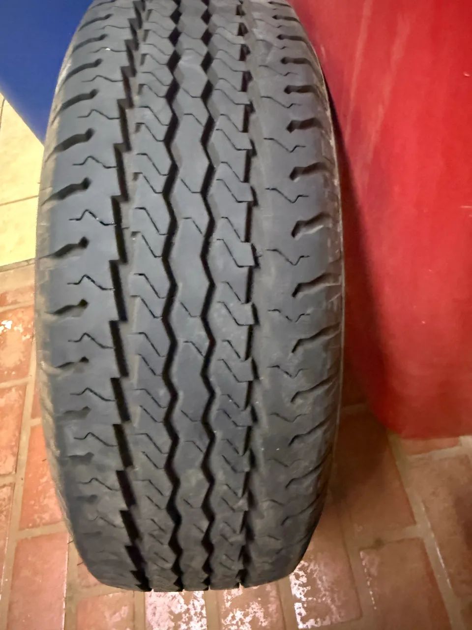 Pneu 225/65-16 - Foto 4