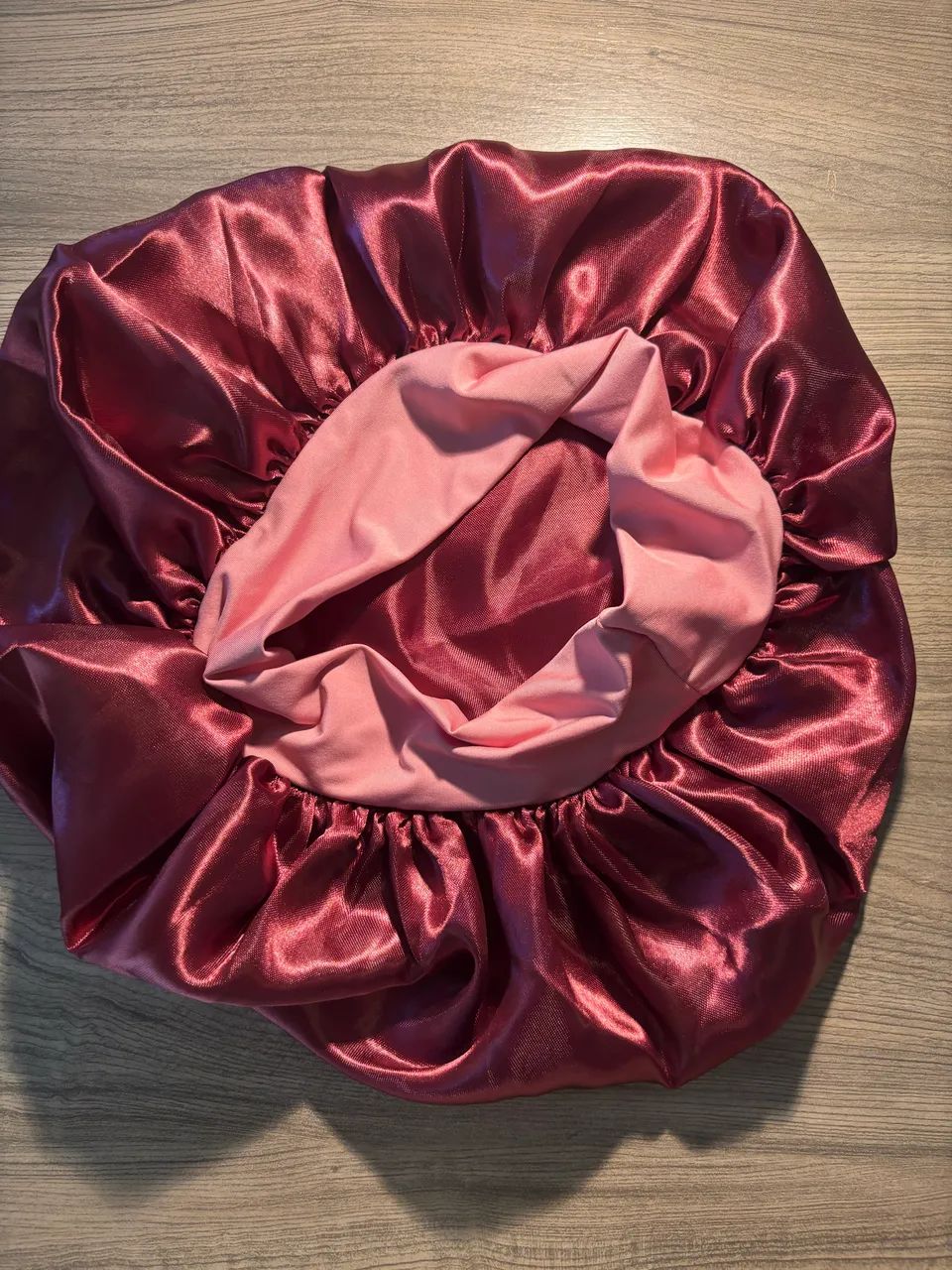Touca cetim com scrunchie  - Foto 4