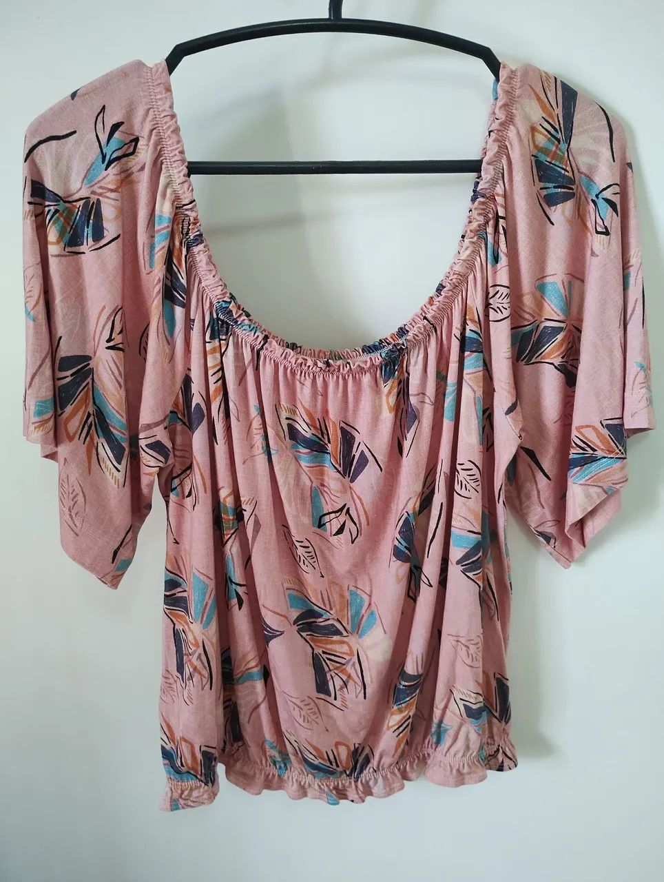 Vendo Blusinha Estampada, tamanho G - Foto 2