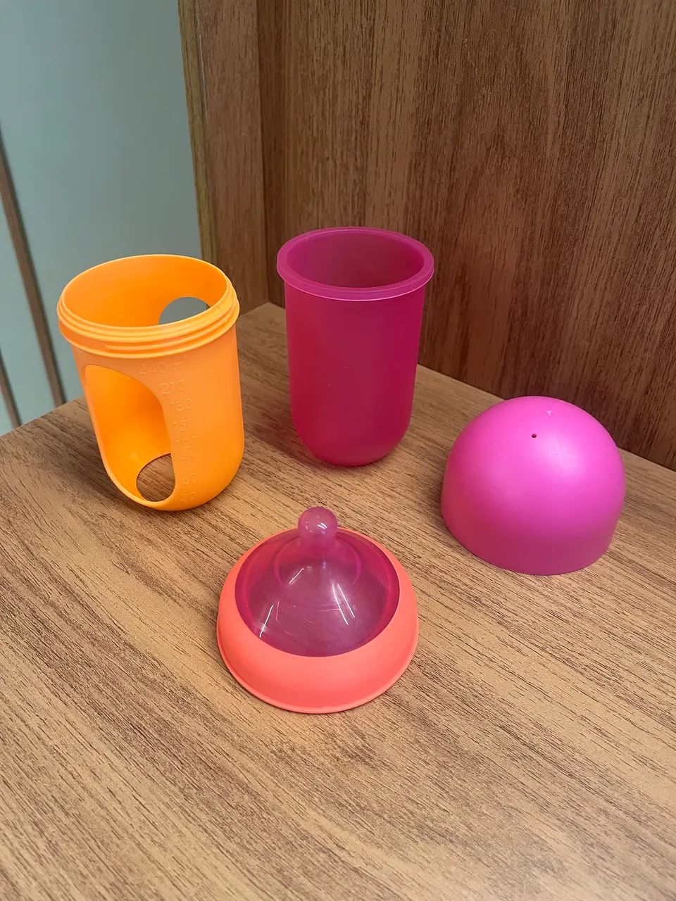 Mamadeira Boon de silicone da NURSH 240ml usada - Foto 4