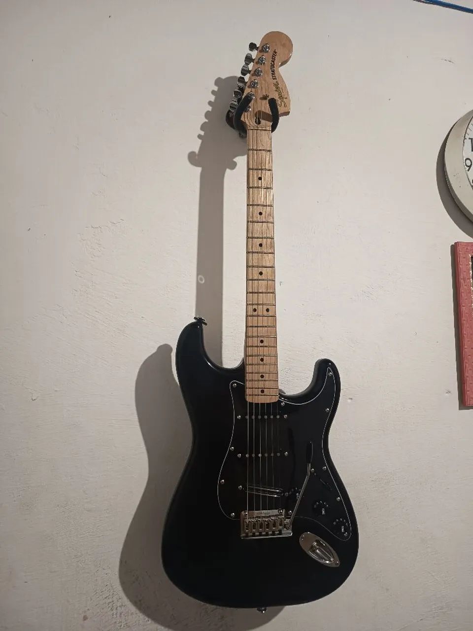 Squier Afinity Stratocaster + upgrades