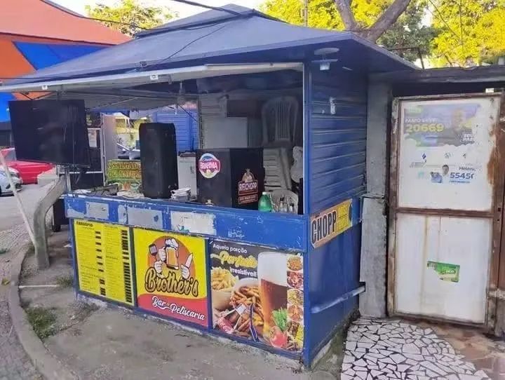 Trailer em Anchieta 