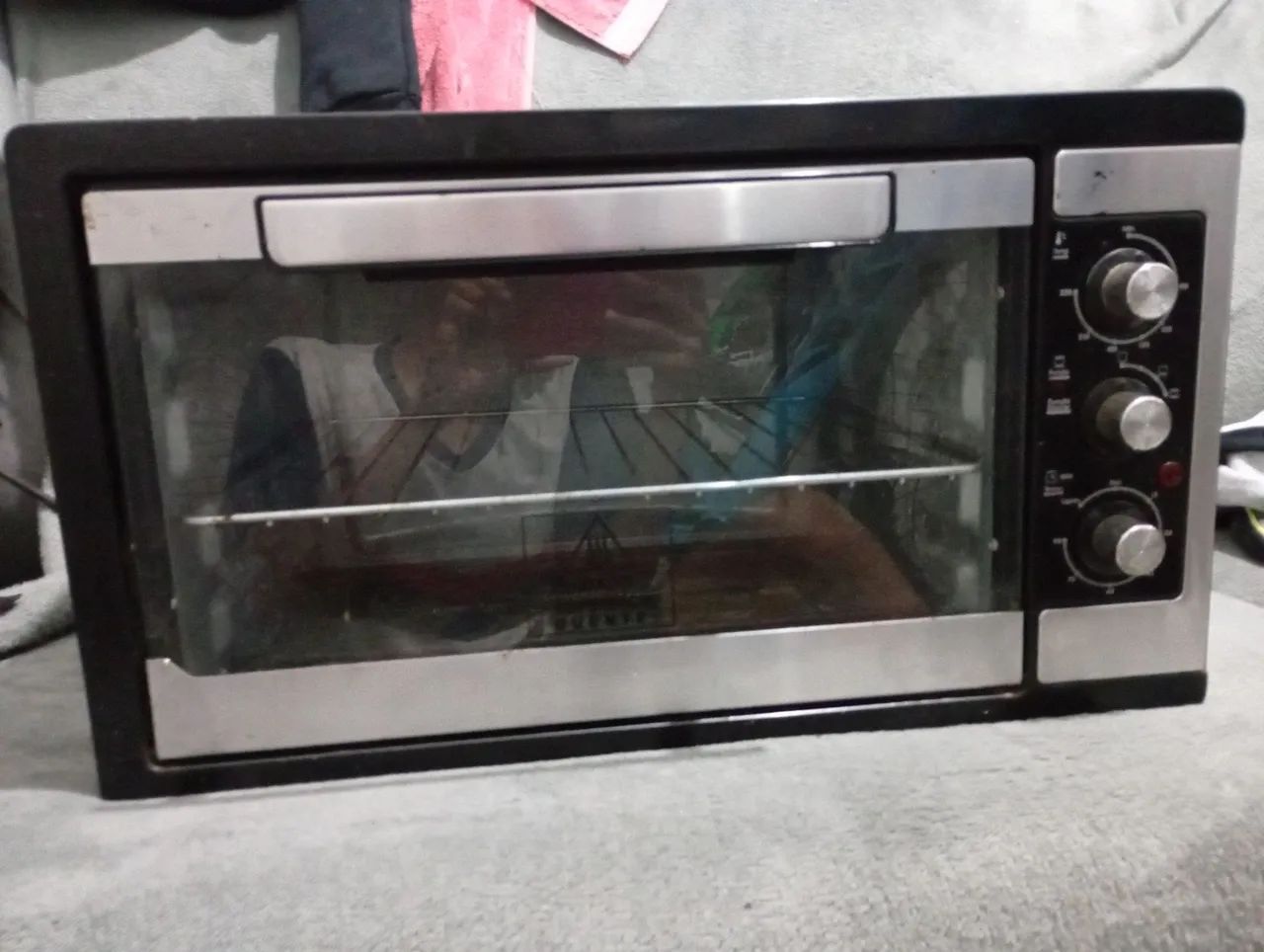 Forno elétrico Philco funcionando normalmente 