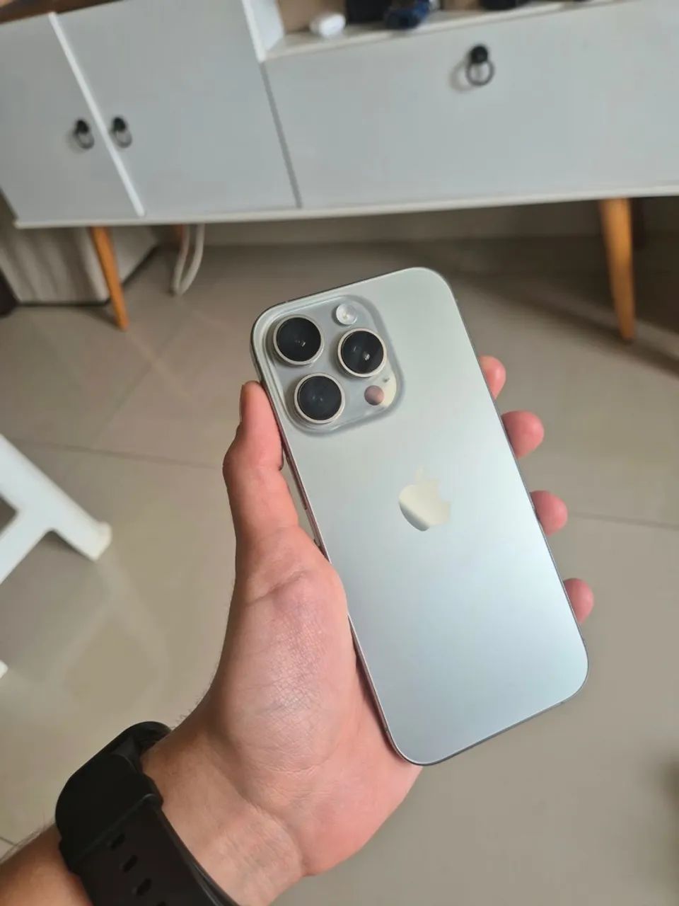 iPhone 16 pro 128 gb 