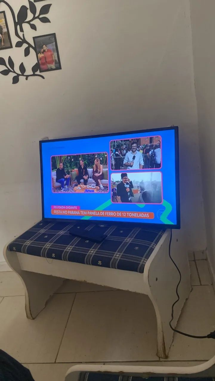 TV AOC SMART - Foto 2
