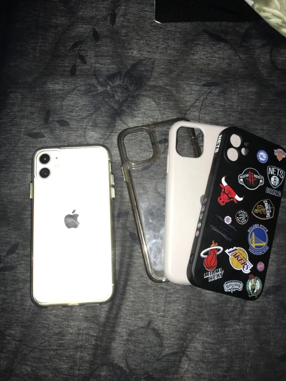 IPhone 11 (Leia a descrição) - Foto 2