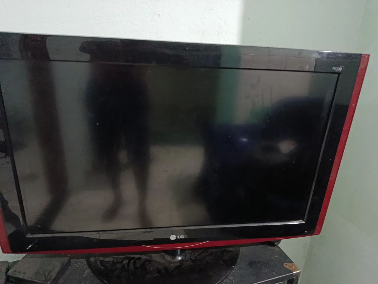 Televisão leia o anúncio !