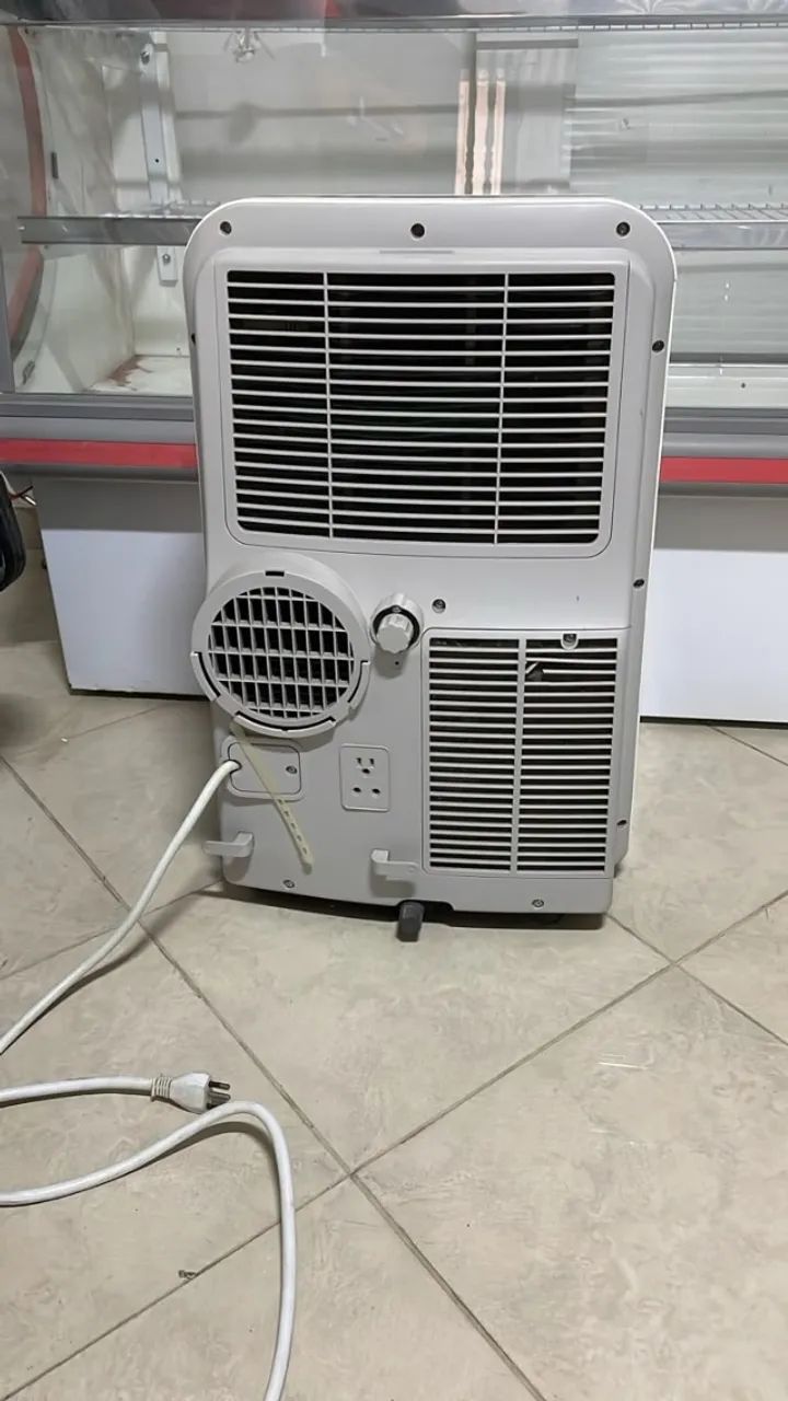 Ar condicionado portatil Midea - Foto 3
