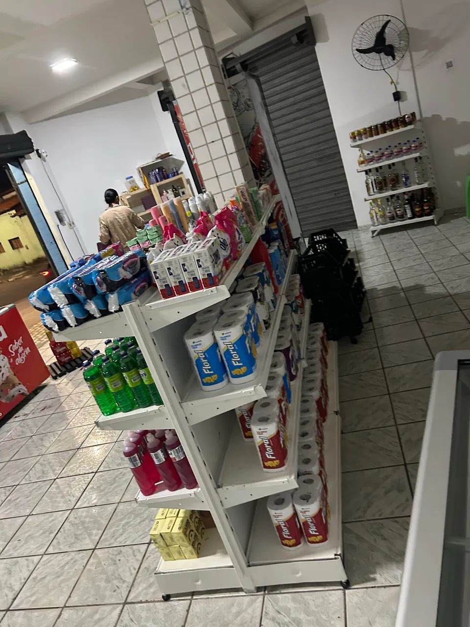 OFERTA PRATELEIRAS PARA O SEU COMÉRCIO  - Foto 2