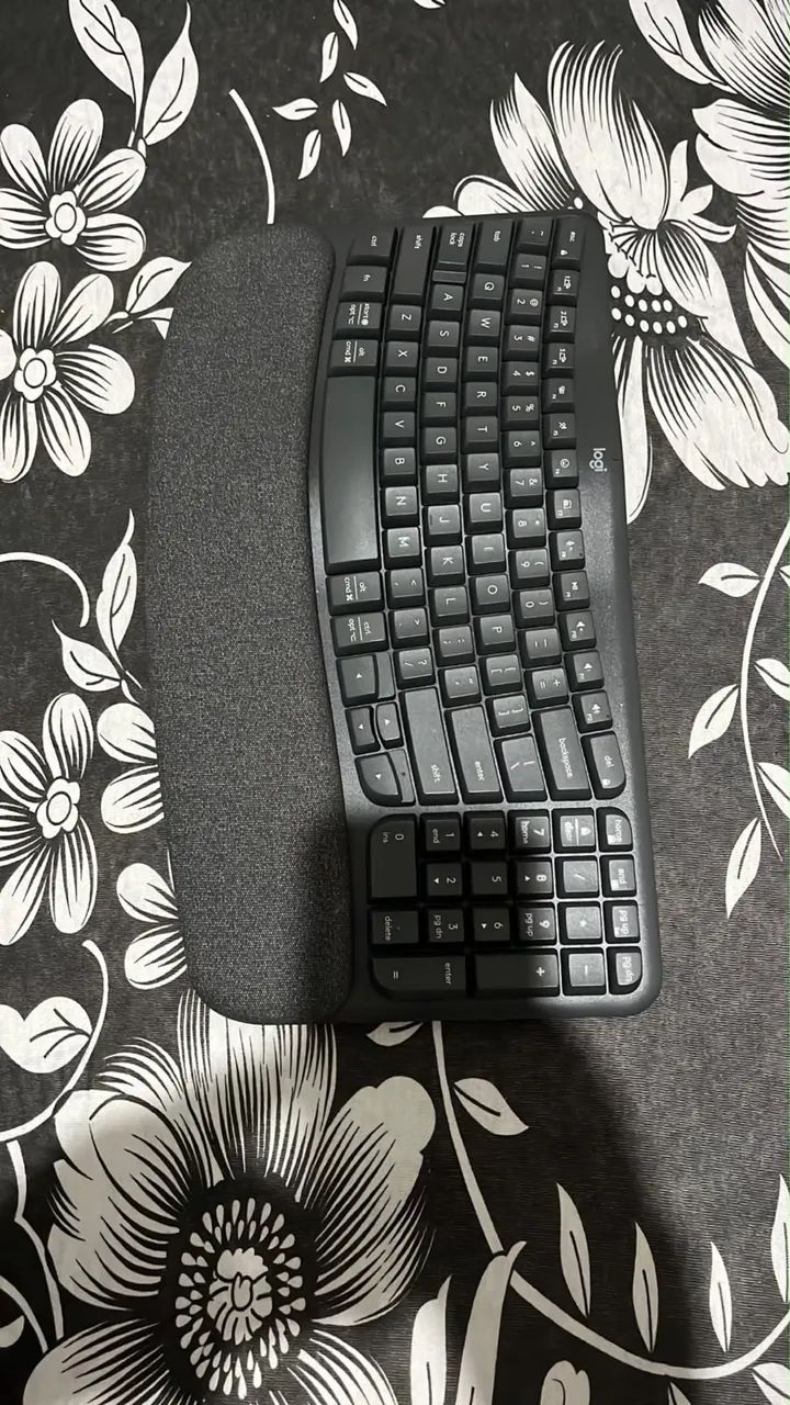 Teclado Logitech K350 sem fio 