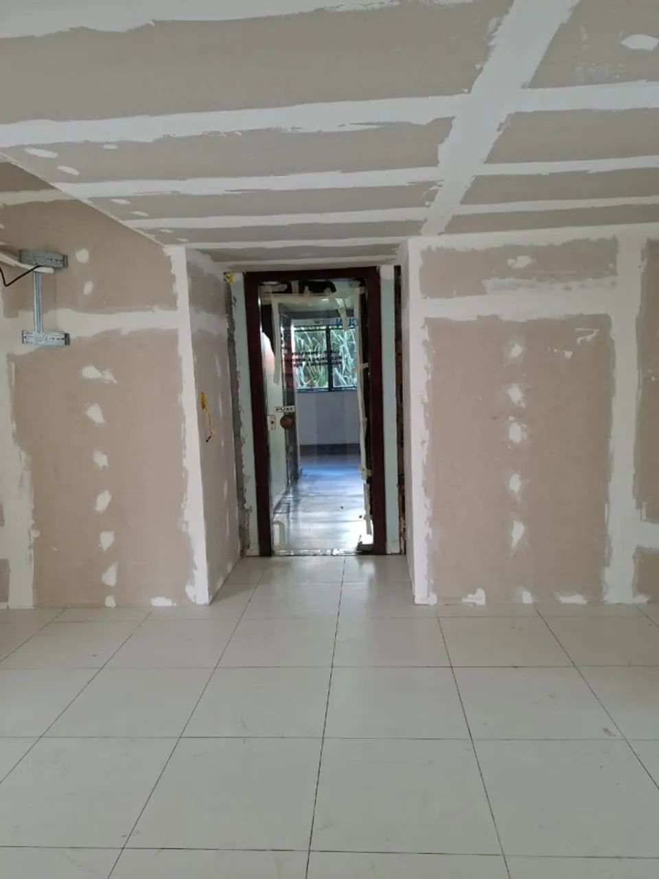 SALAS A VENDA NO CENTRO MEDICO CENTENARIO - Foto 2