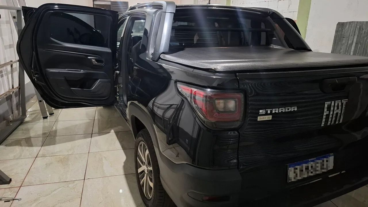 Fiat Strada Volcano 1.3 Flex 8V CD 2023 - Foto 2