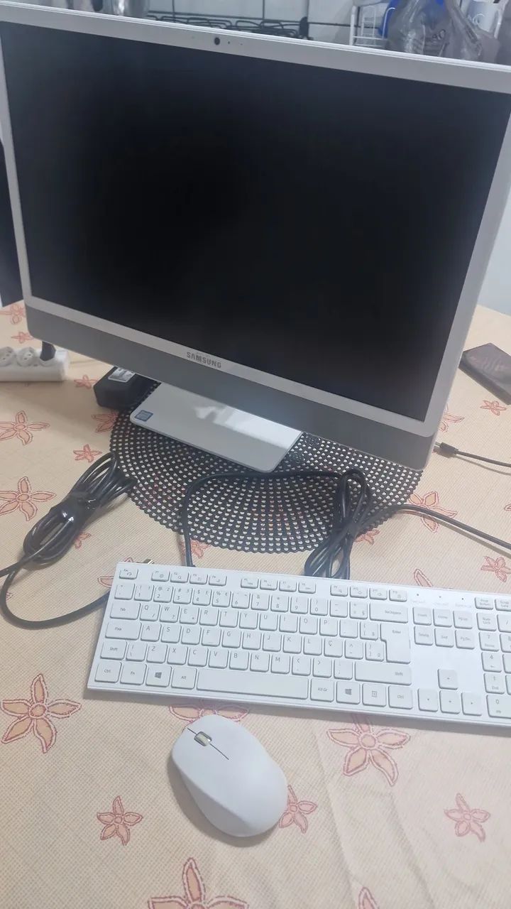 Samsung ALL IN ONE I5 8ªGeração *NAO ENVIO* - Foto 2
