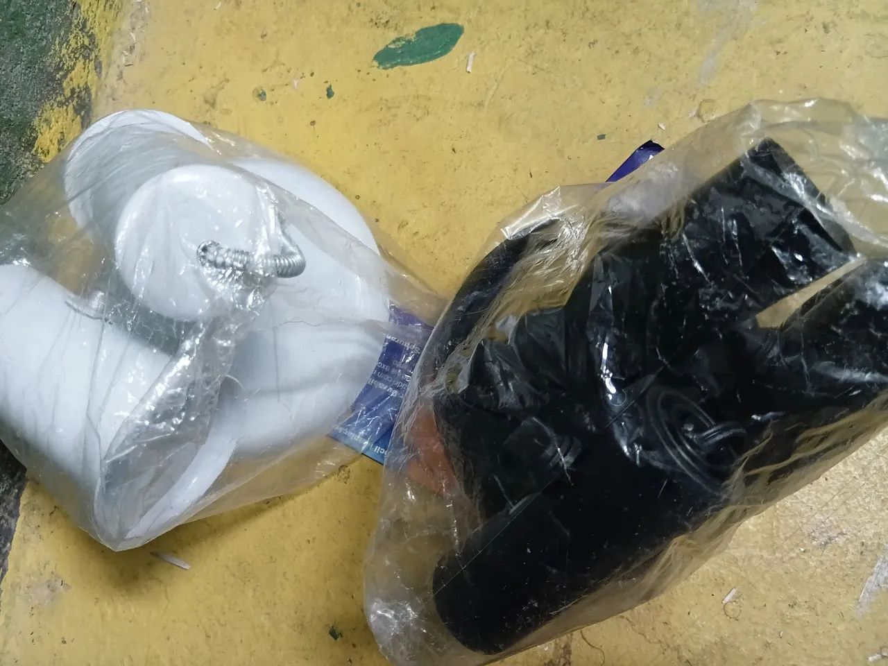 Luminária 2 unidade uma de 2lampadas e 3 lâmpada  - Foto 2