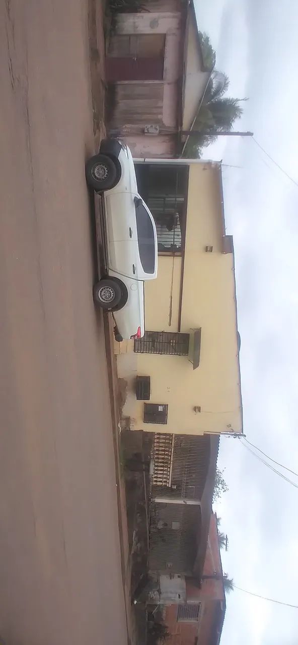 Alugo Apartamento na principal do Jorge Lavocart