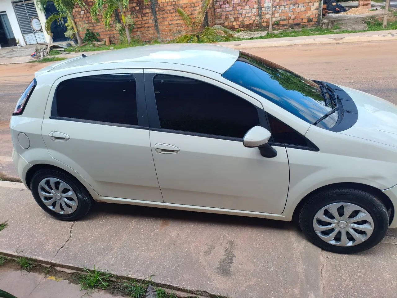 Fiat Punto 1.4 FIRE FLEX 8V 5P 2017