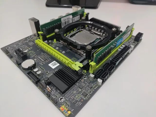 Kit Intel Xeon E5-2660v4 + 16GB RAM DDR4 + Placa X99 - Foto 4