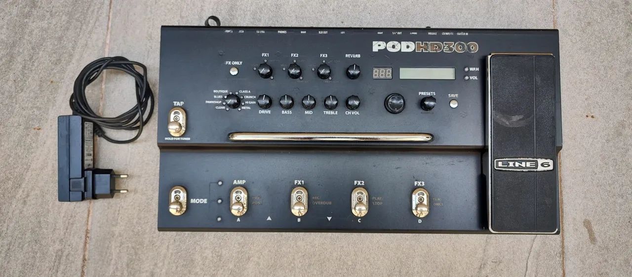 Pedaleira pode hd300