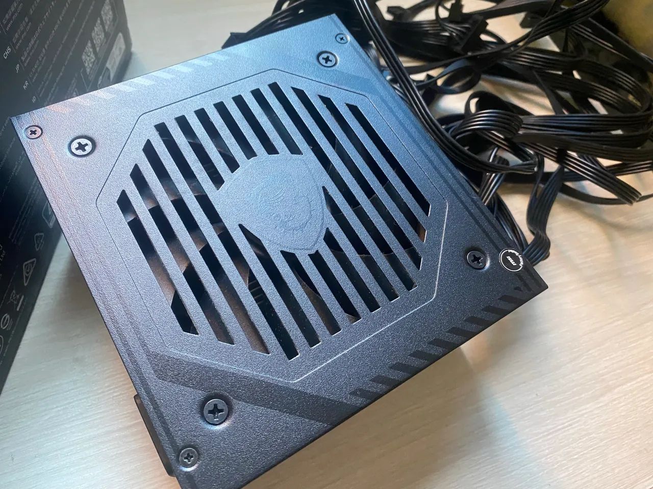 Fonte msi Amg 600w - Foto 3