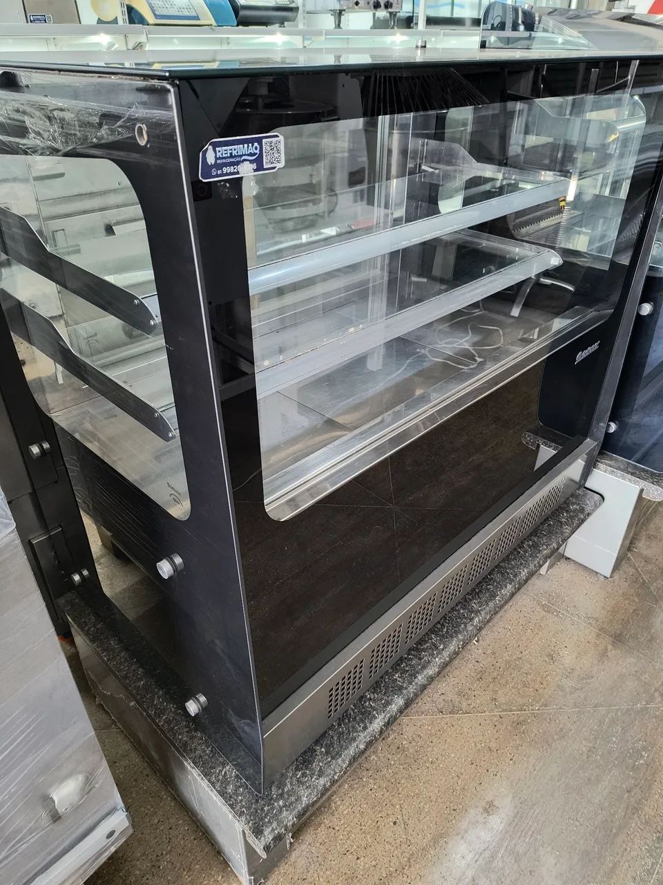Balcão Vitrine Neutra Gelopar + Plataforma Usada  - Foto 5