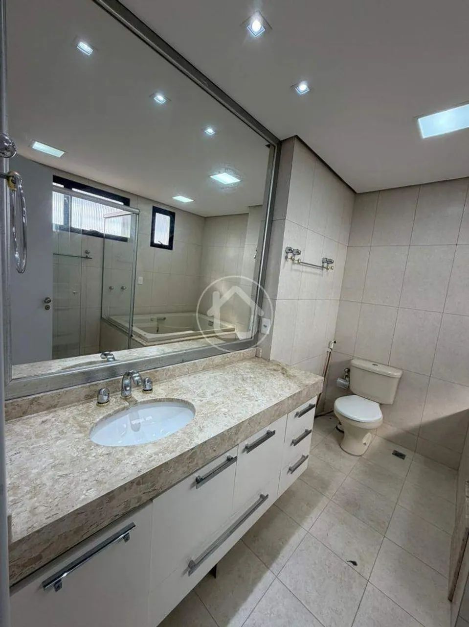 LINDO APARTAMENTO - 3 SUÍTES - Foto 4