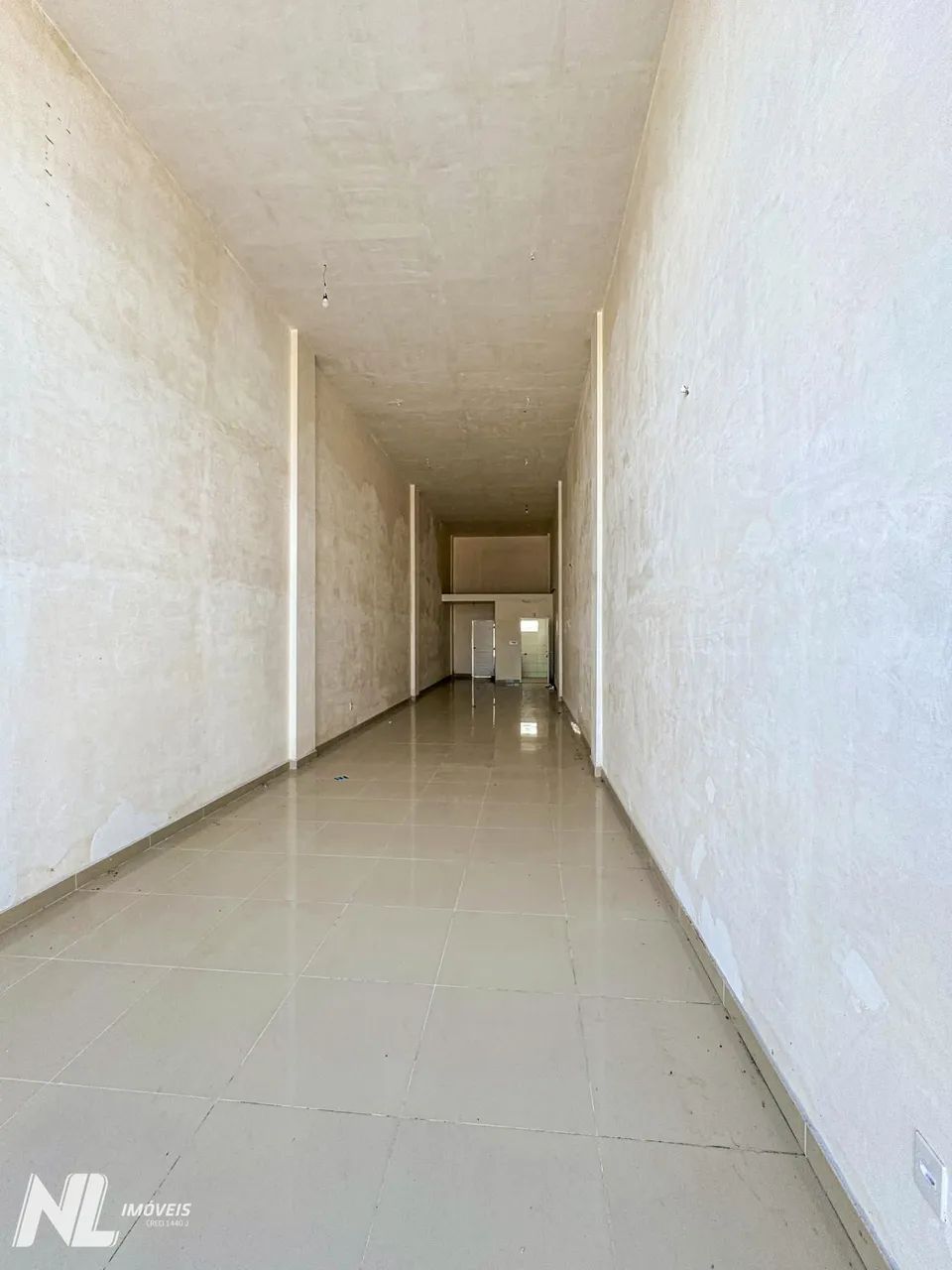 PRÉDIO COMERCIAL EM CAPIM MACIO  ALTA VISIBILIDADE E LOCALIZAÇÃO ESTRATÉGICA - Foto 2