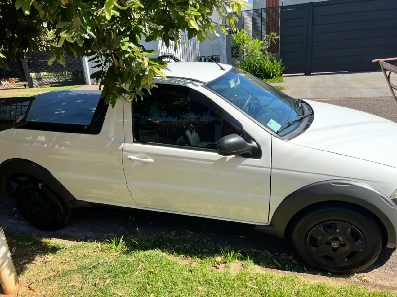 Fiat Strada Working Hard 1.4 Fire Flex 8V CS 2017 - Foto 5