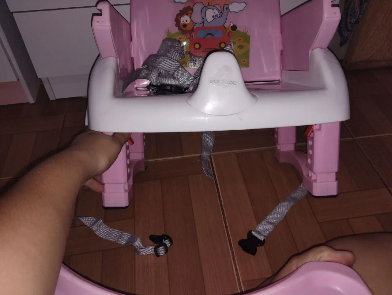 Cadeira de alimentação infantil menina  - Foto 4