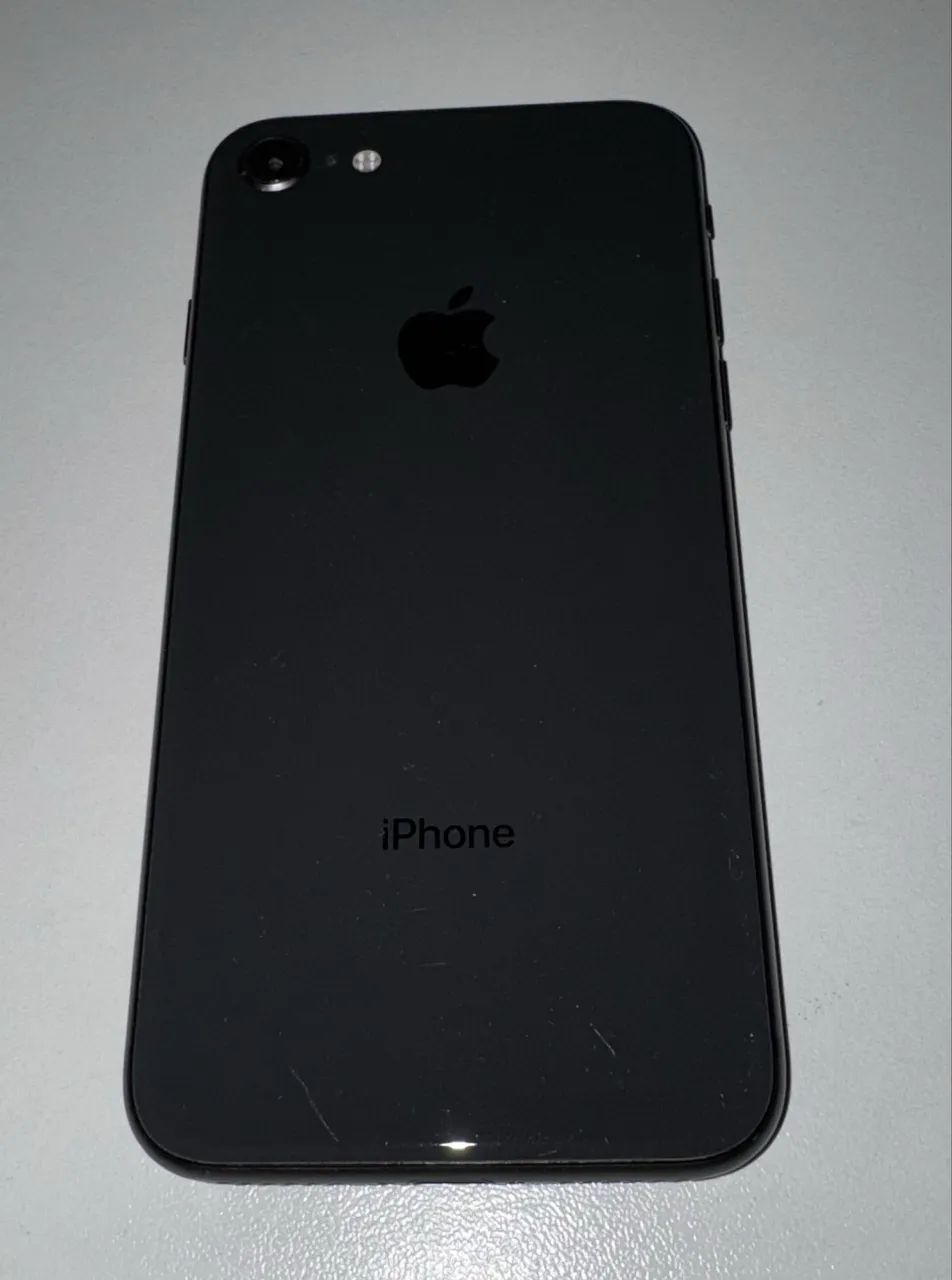 iPhone 8 64GB Space Gray - Ótimo estado