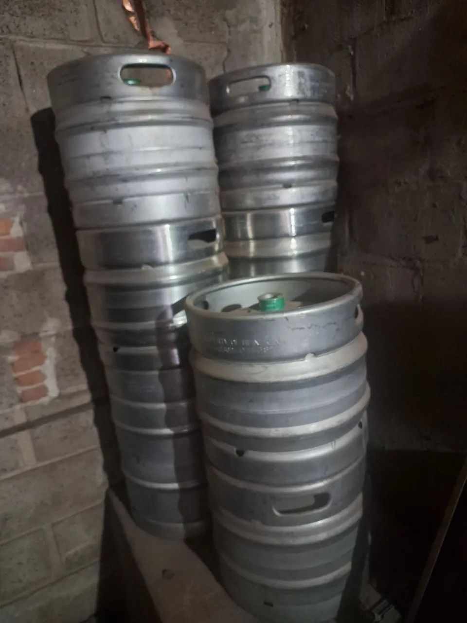 Vendo barril de chopp 50 e 30 litros - Foto 2