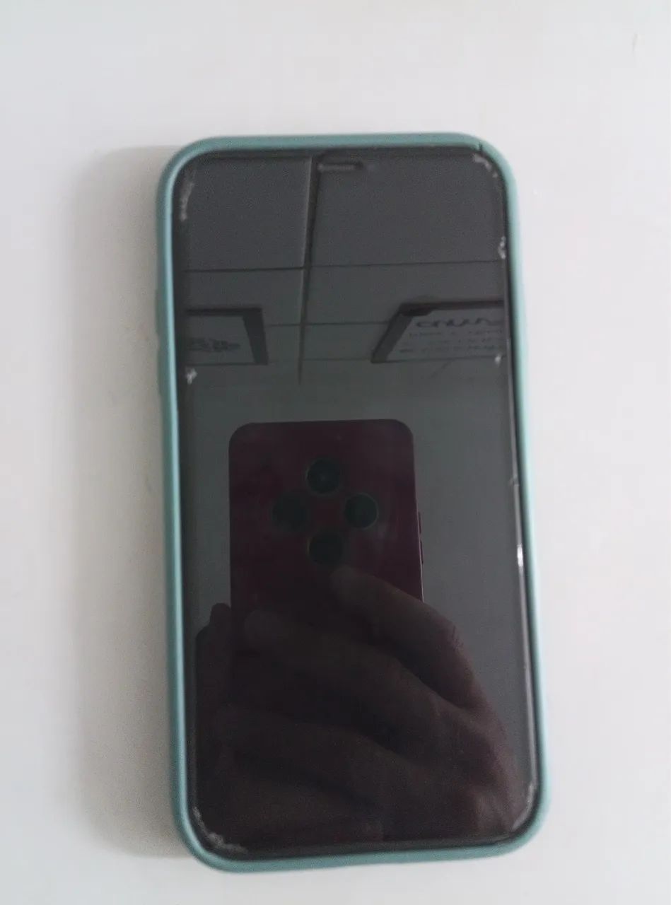 iPhone XR 64GB conservado 