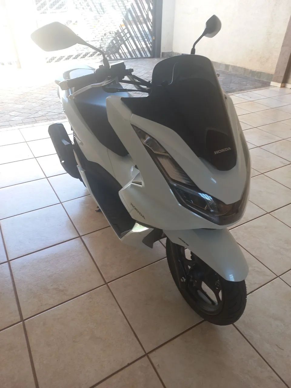 PCX 2023 ABS - Foto 2
