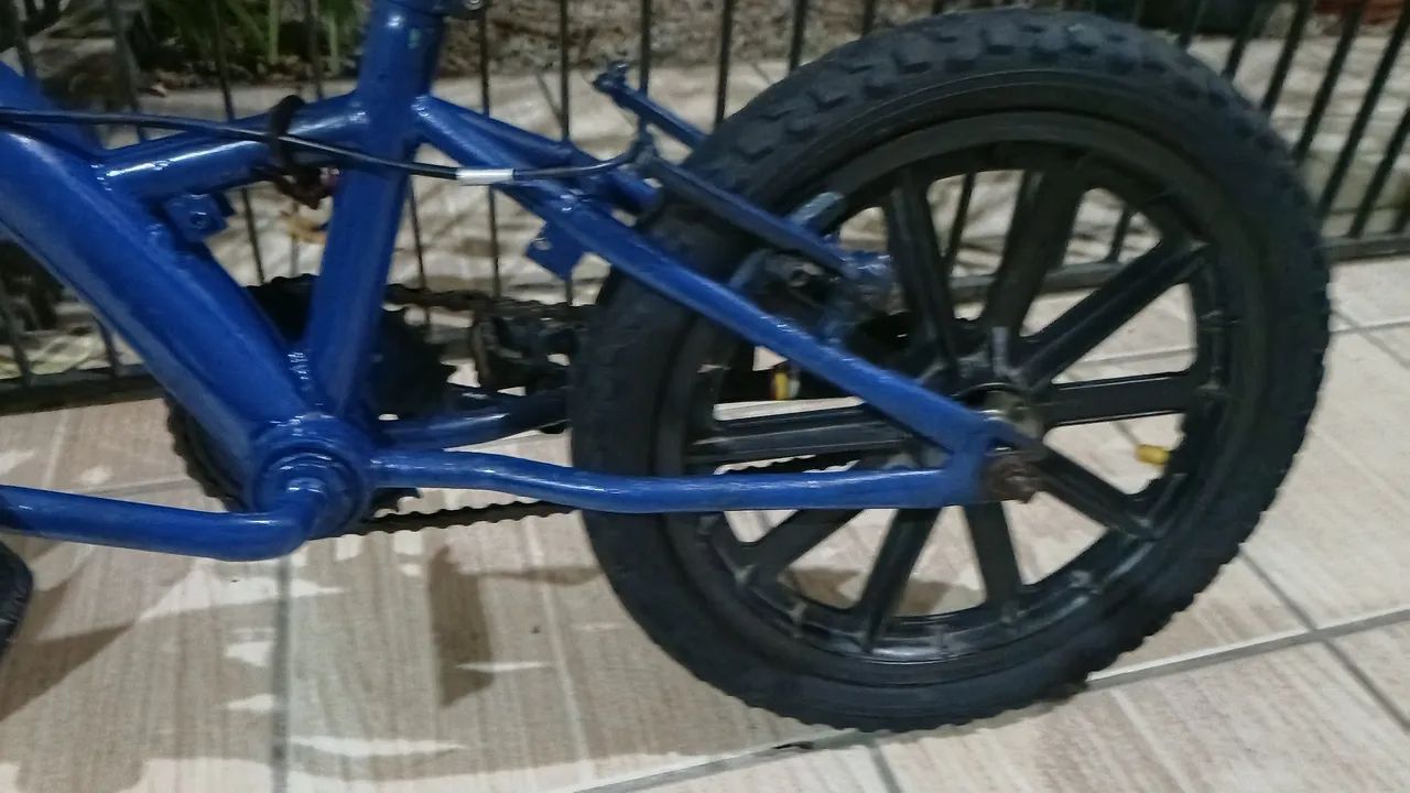 Preciosidade de bicicleta infantil veja - Foto 3