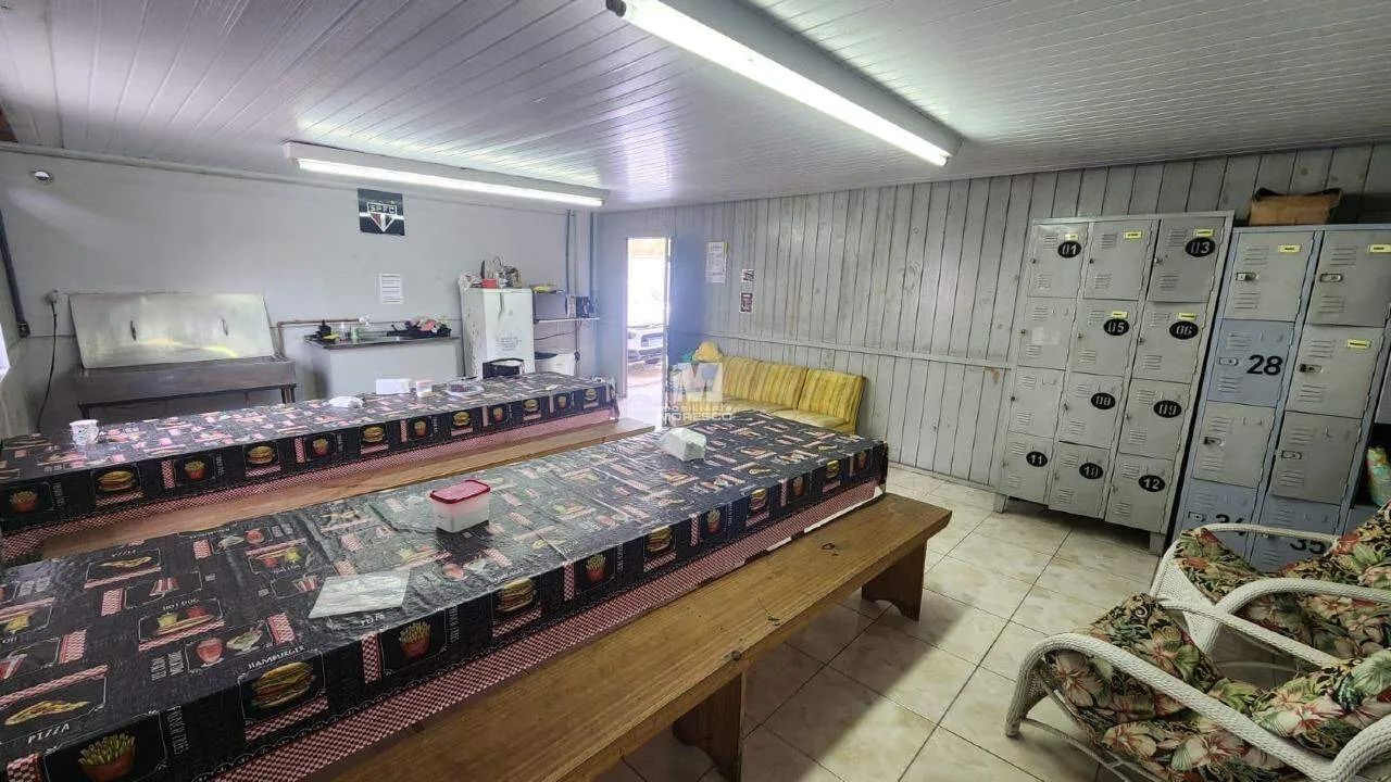 EXCELENTE GALPAO - PRIMEIRO DE MAIO - Foto 5
