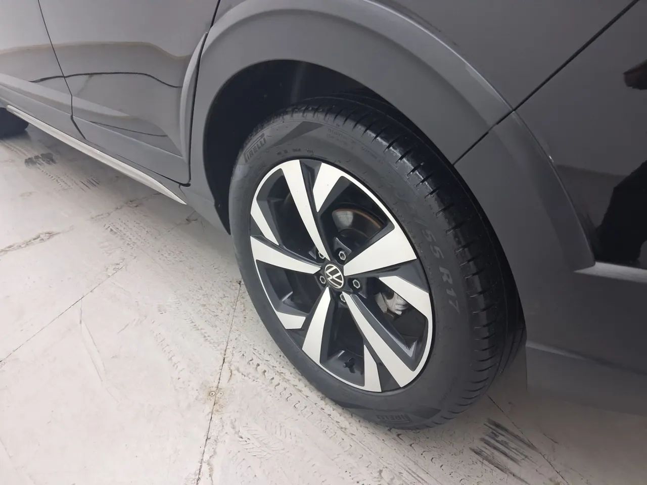 Volkswagen Nivus Highline 1.0 200 TSI Flex Aut., foto 12 de 18