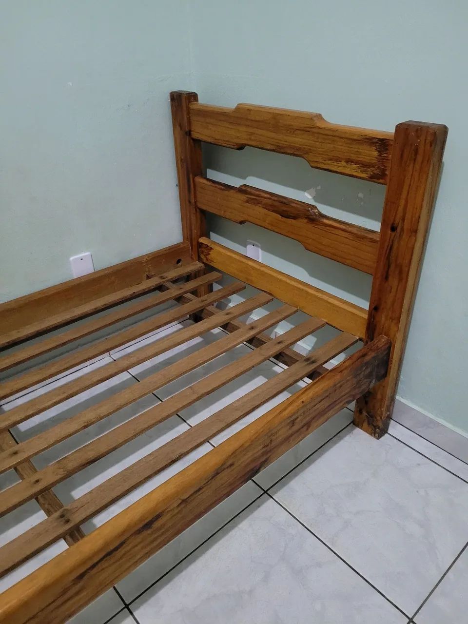 Cama solteiro de madeira  - Foto 3