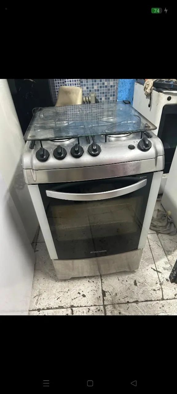 Fogão Eletrolux excelente 