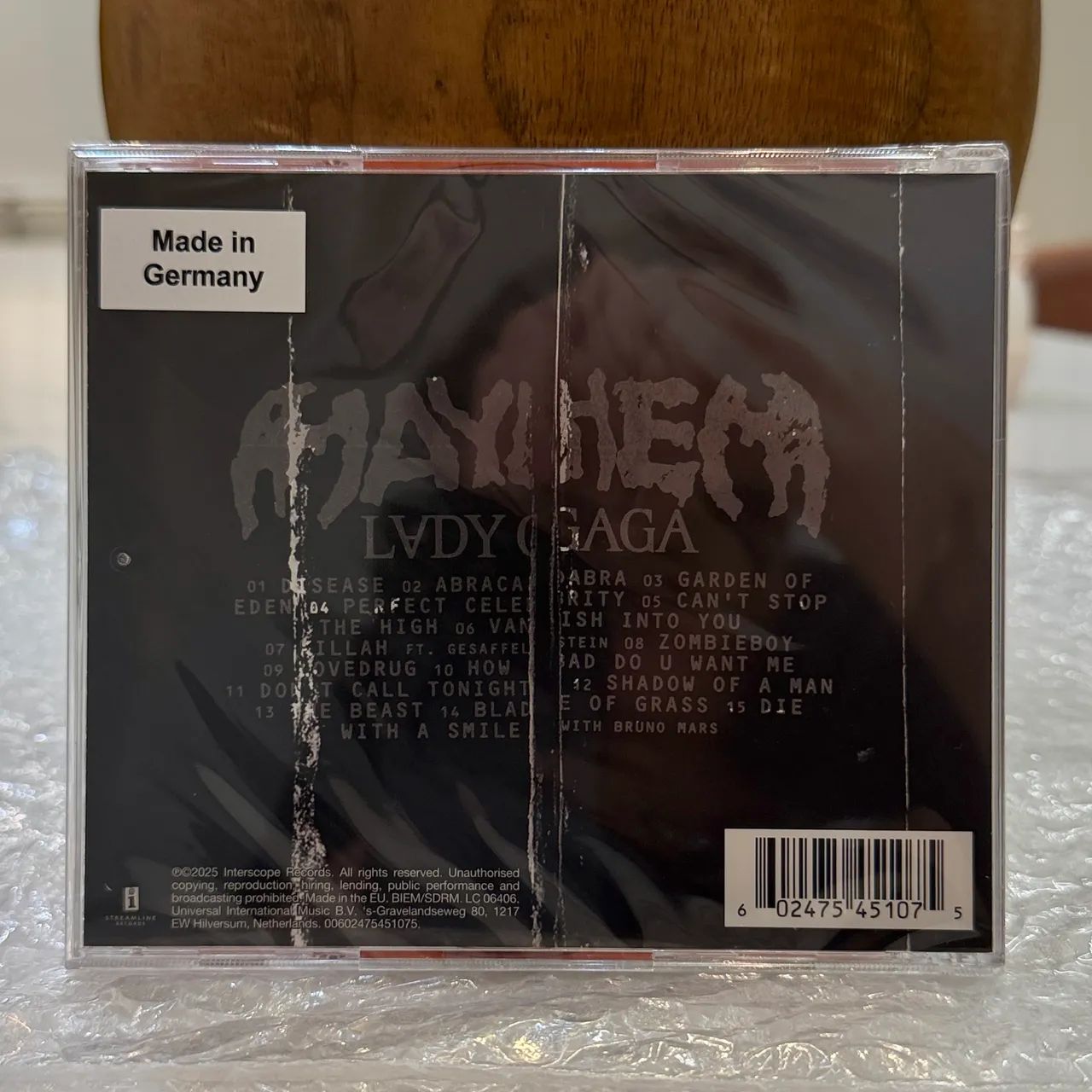 MAYHEM (Store Exclusive) - CD Importado Europa (Lady Gaga) - Foto 2