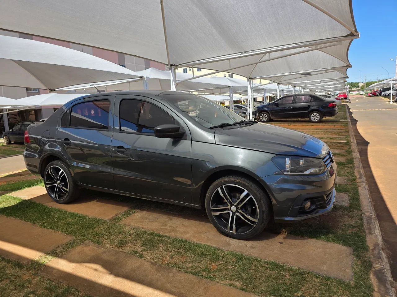 Volkswagen Voyage 2015