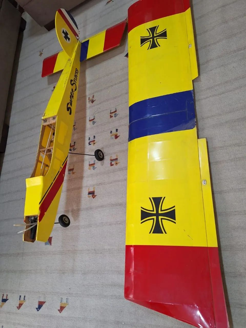 Aeromodelo Super Stunts  - Foto 3