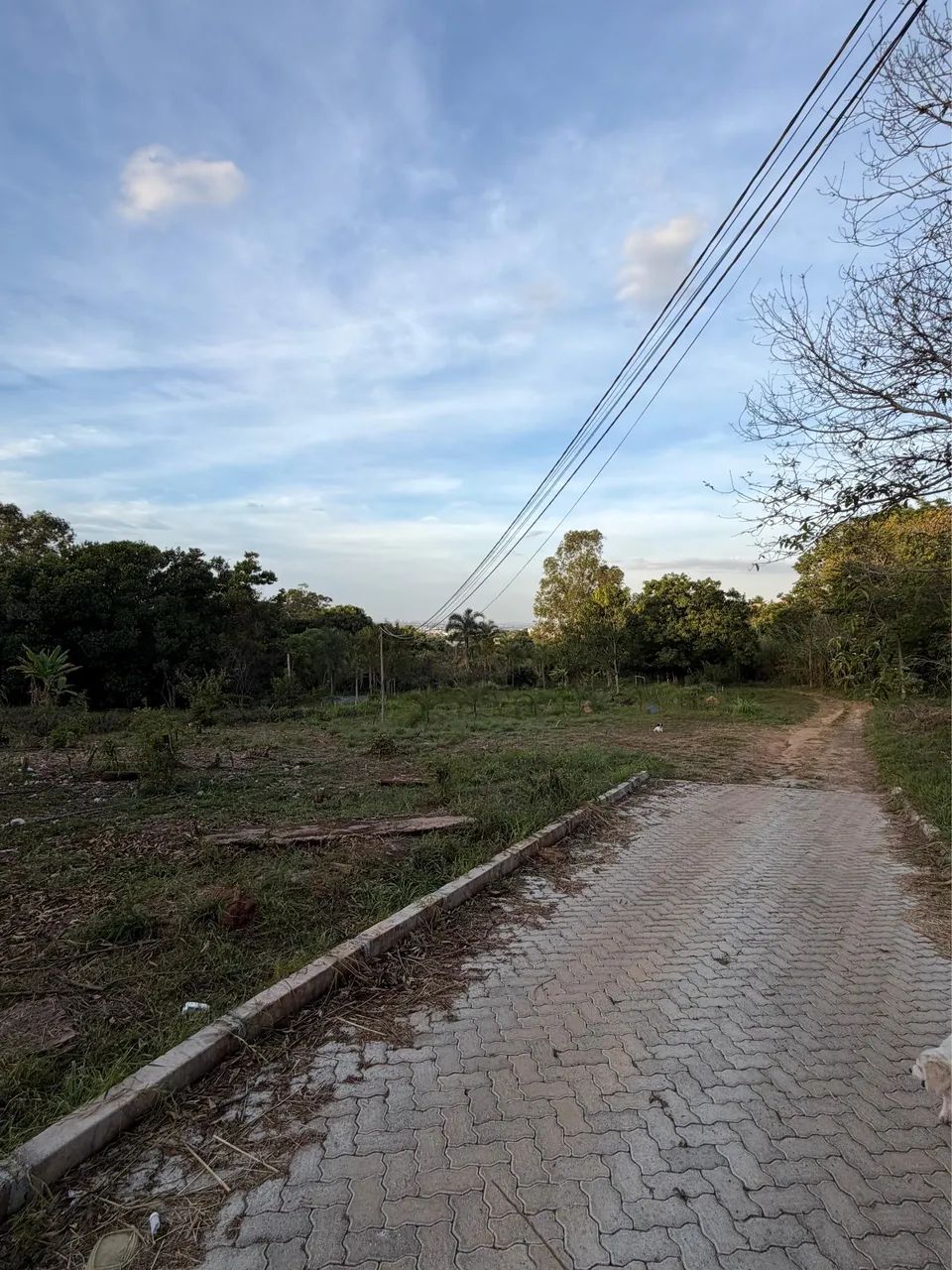 Lote Arniqueiras- ótima localização 