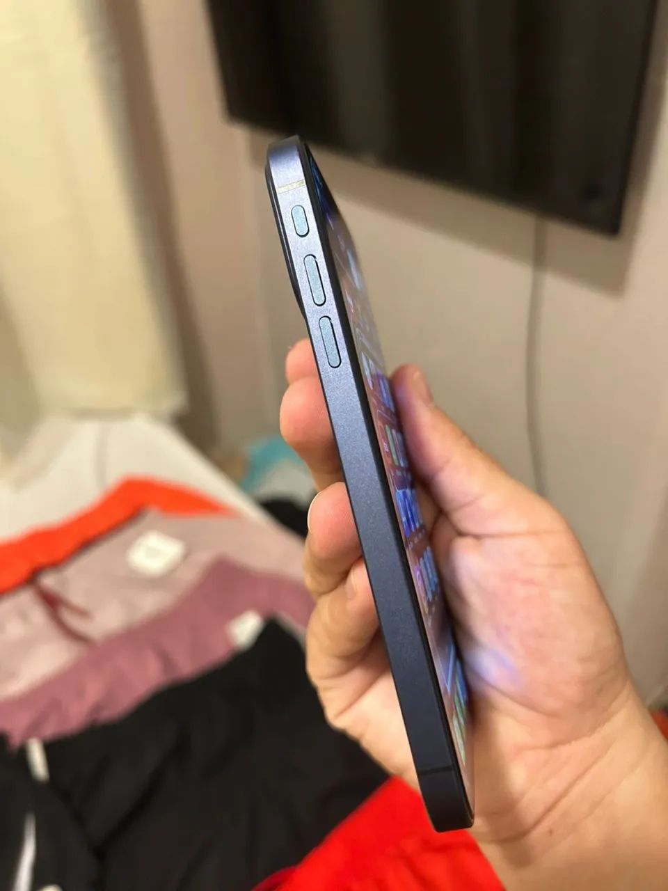 iPhone XR na carcaça do 17 pro azul - Foto 4