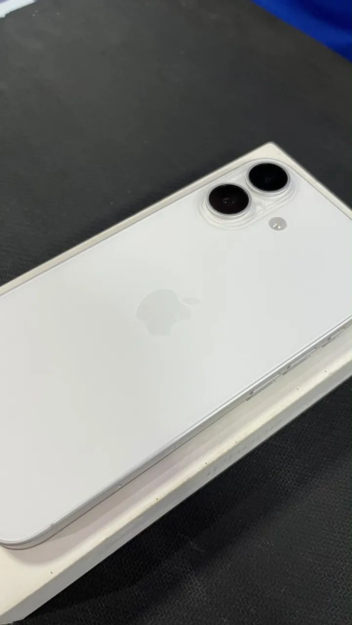 IPHONE 16 - Foto 5