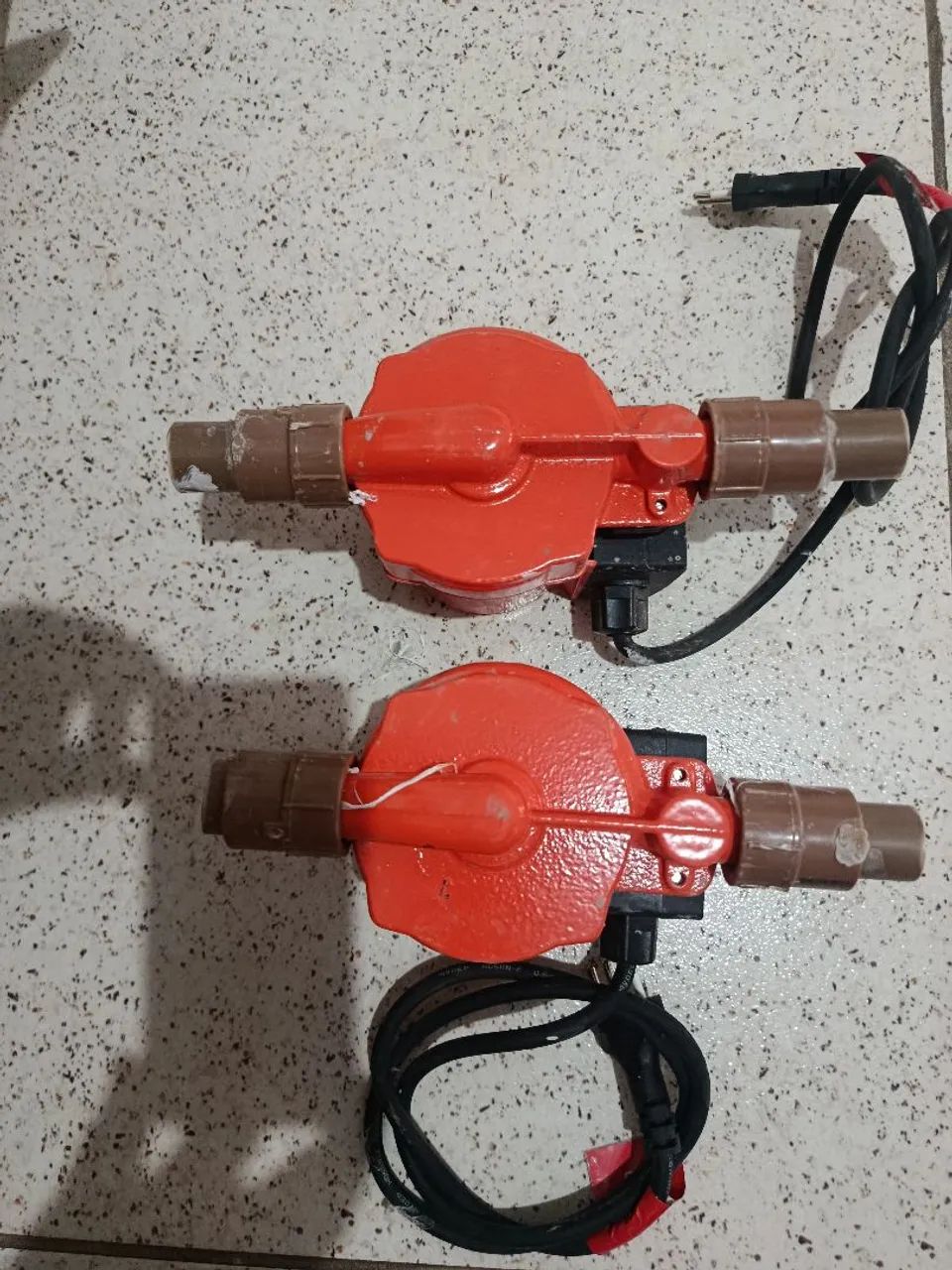 Bomba D'água Pressurizadora 120W 220V - Foto 2