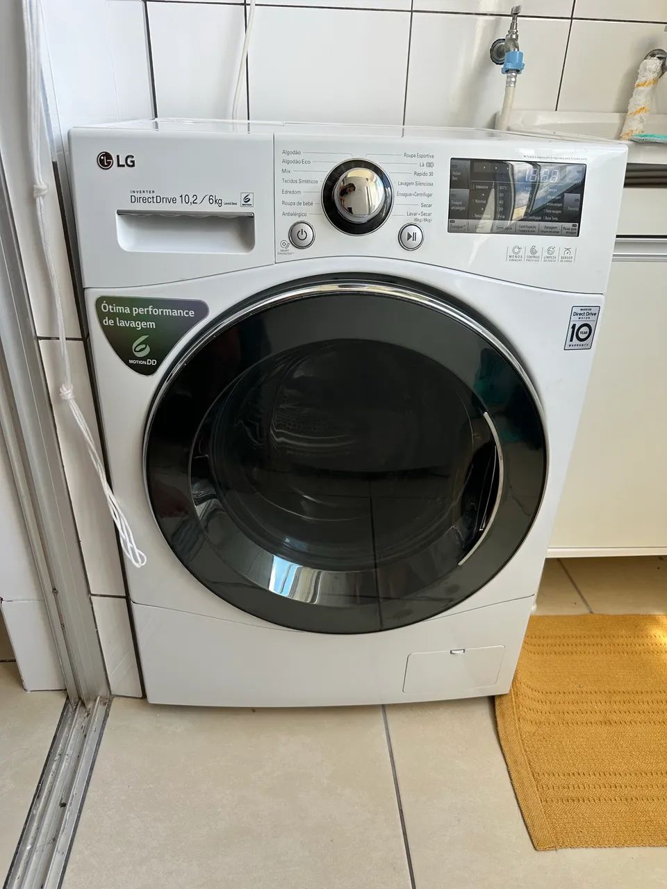 MÁQUINA LAVA E SECA LG 10kg