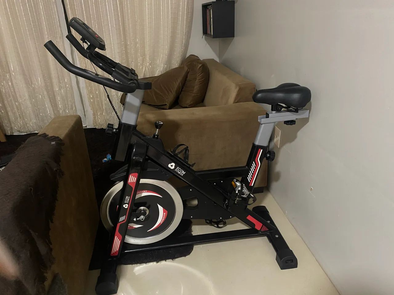 BICICLETA ERGOMÉTRICA 