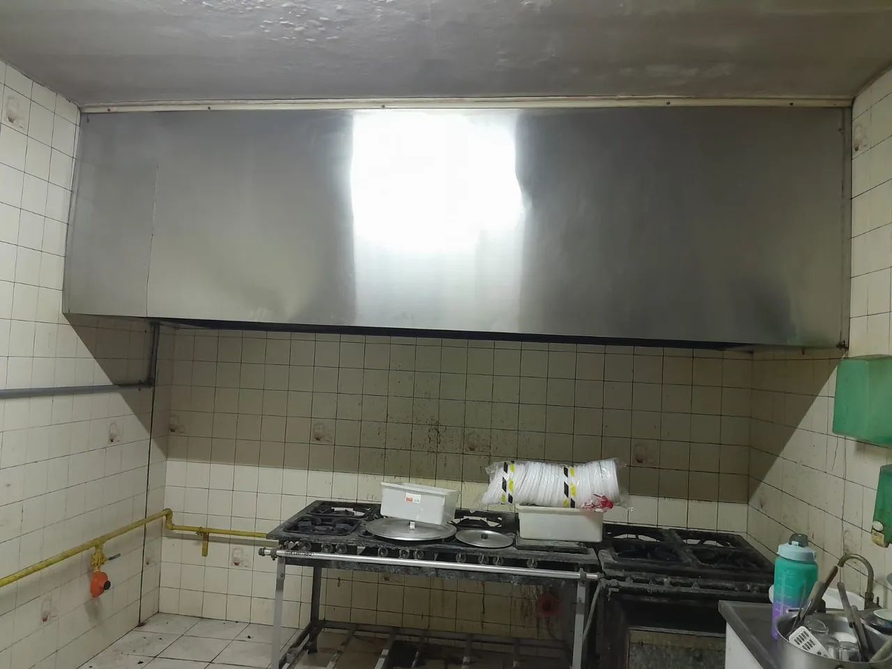 Coifa e exaustor e frezzer 