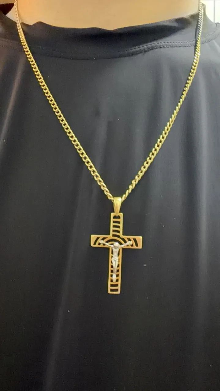 Cordão e pingente de ouro 18 k extra 480 a grama - Foto 3